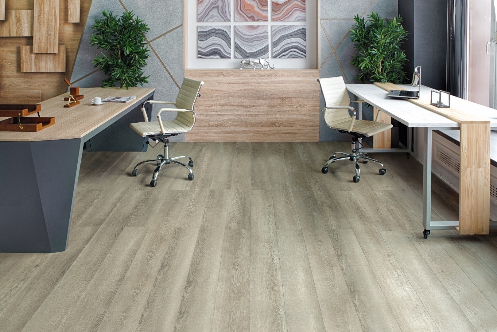 Кварцвиниловый SPC ламинат Alpine Floor Grand Sequoia Шварцевальд ECO 11-18 1524×180×4 фото в интерьере