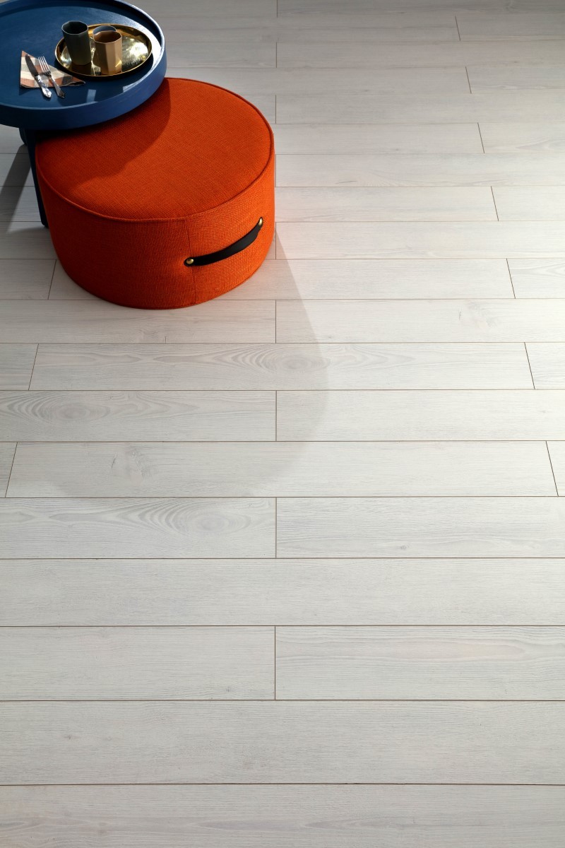 Ламинат AGT Concept Центро PRK601 1195×154,5×10 фото в интерьере Ламинат AGT Concept Центро PRK601 1195×154,5×10 фото в интерьере