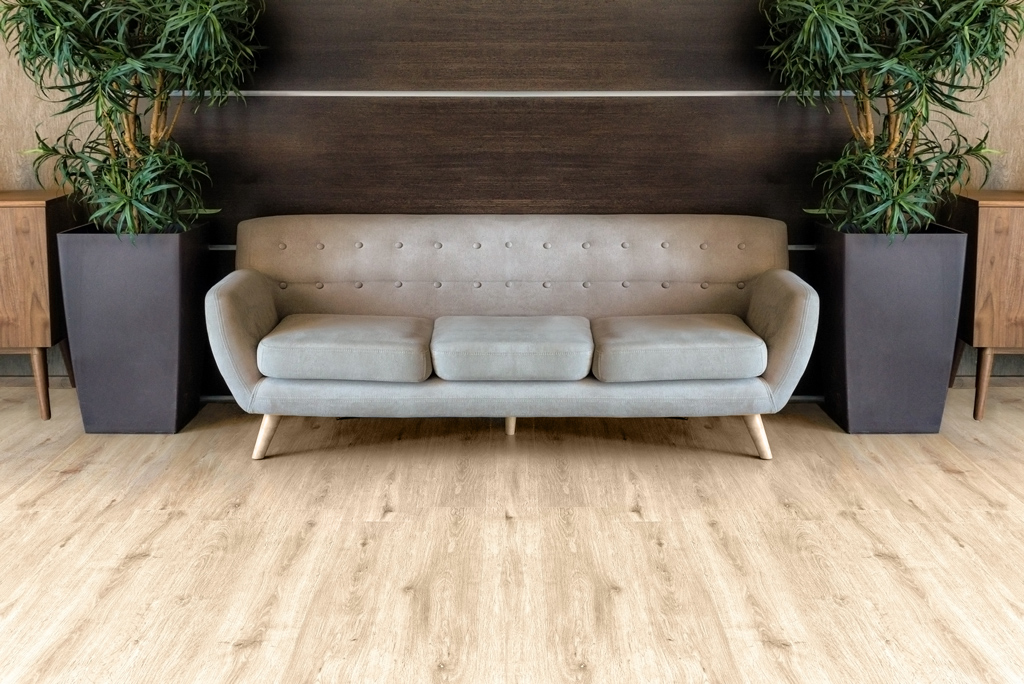 Кварцвиниловый SPC ламинат Alpine Floor Classic Дуб Ваниль ECO 106-2 1220×183×4 фото в интерьере