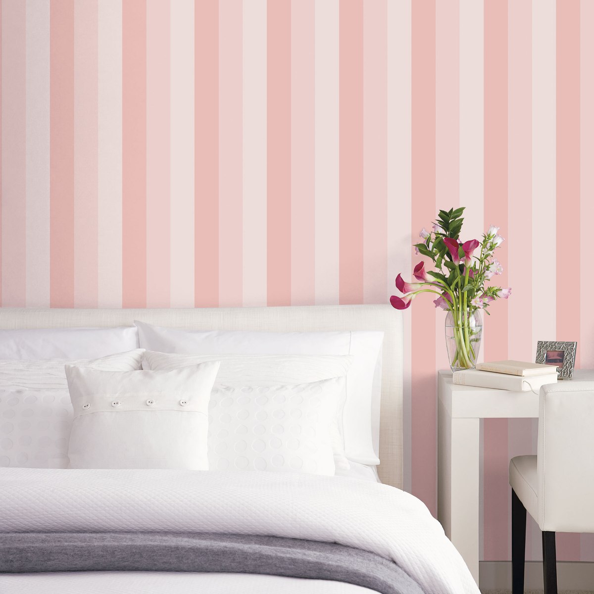 Обои Aura Secret Garden G78520 10,05×0,53 фото в интерьере