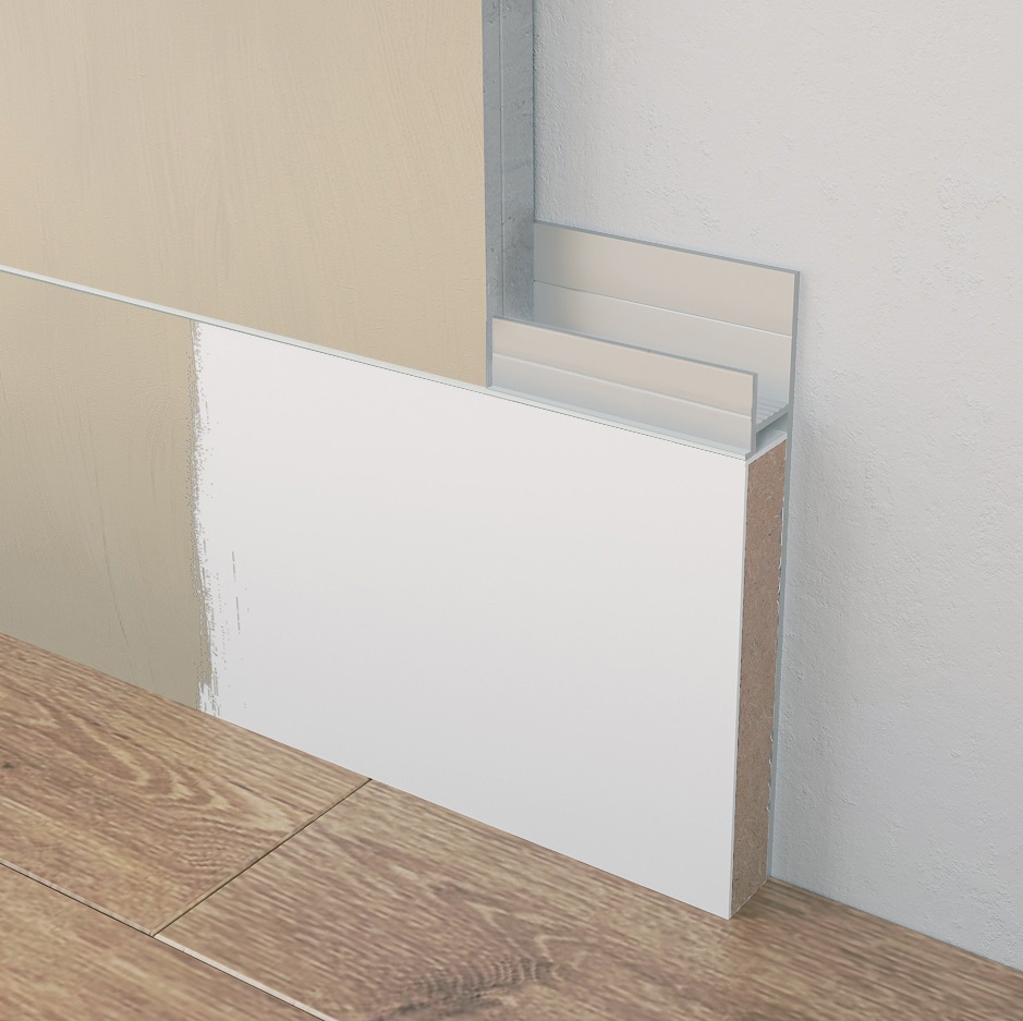 Плинтус алюминиевый скрытый Ликорн C-02.2.1 блестящий с подсветкой 2050×105×13,3 Плинтус алюминиевый скрытый Ликорн C-02.2.1 блестящий с подсветкой 2050×105×13,3