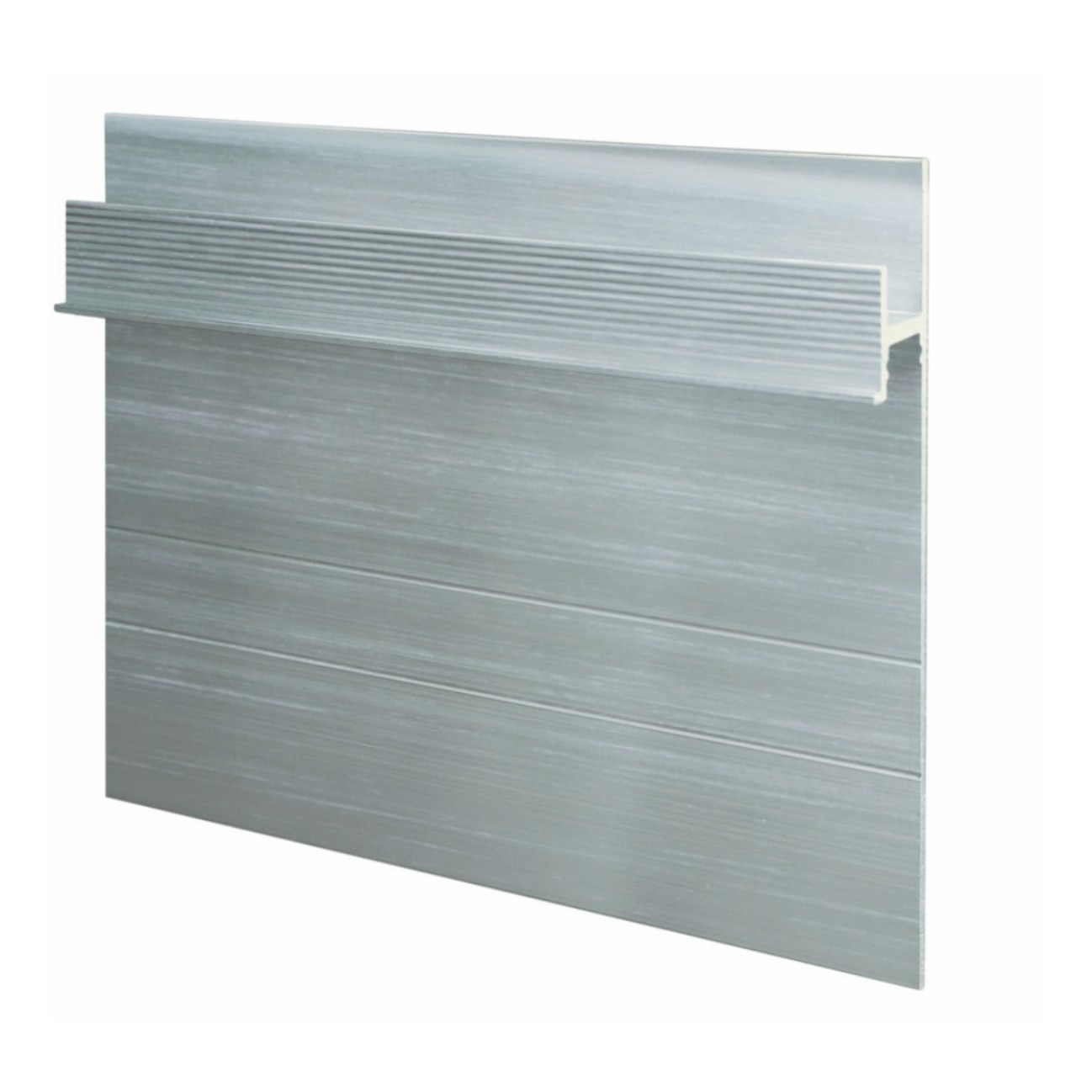 Плинтус алюминиевый скрытый Ликорн C-02.2.1 блестящий с подсветкой 2050×105×13,3 Плинтус алюминиевый скрытый Ликорн C-02.2.1 блестящий с подсветкой 2050×105×13,3