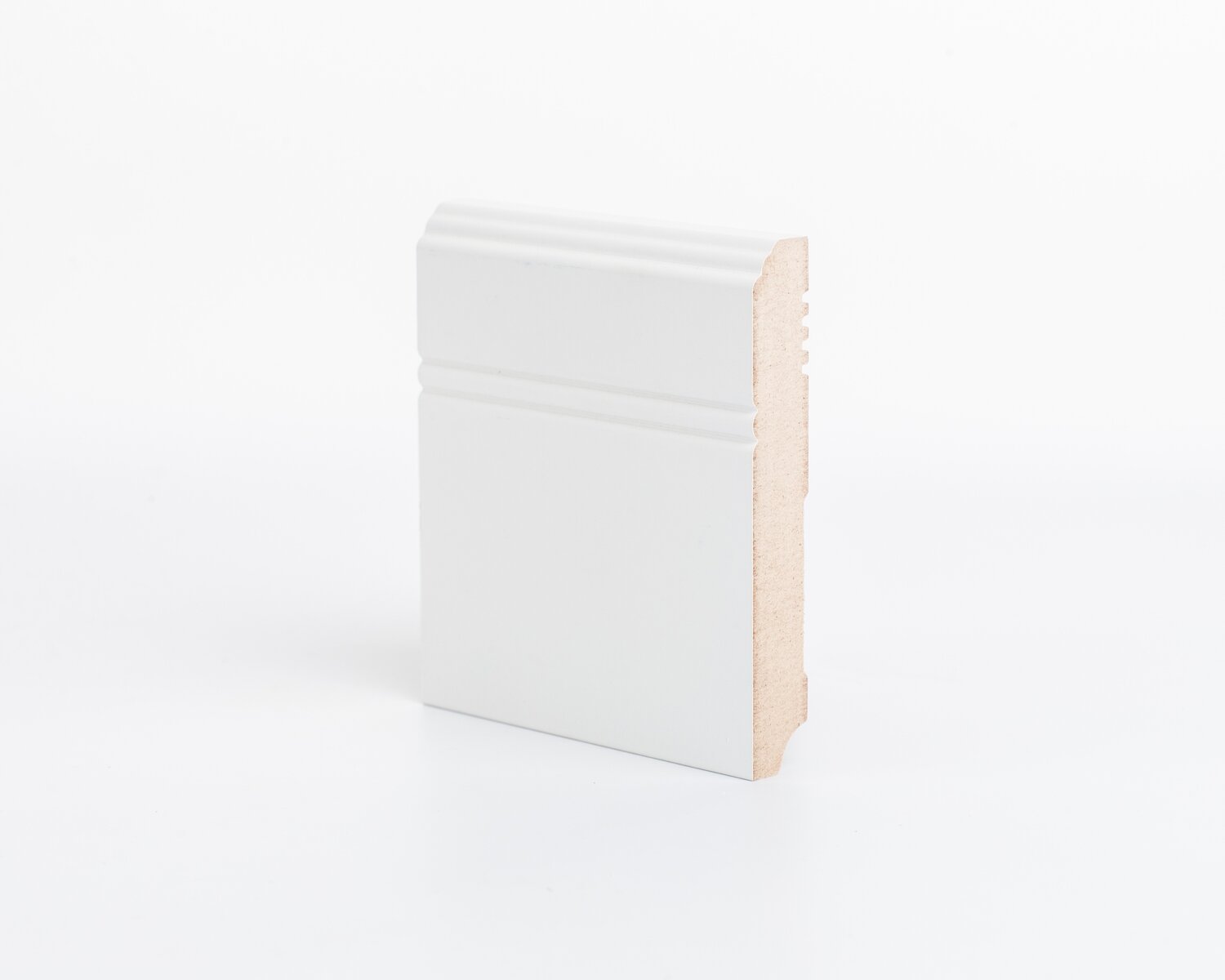 Плинтус МДФ под покраску Ликорн Р 7.108.16 2070×108×16 Плинтус МДФ под покраску Ликорн Р 7.108.16 2070×108×16