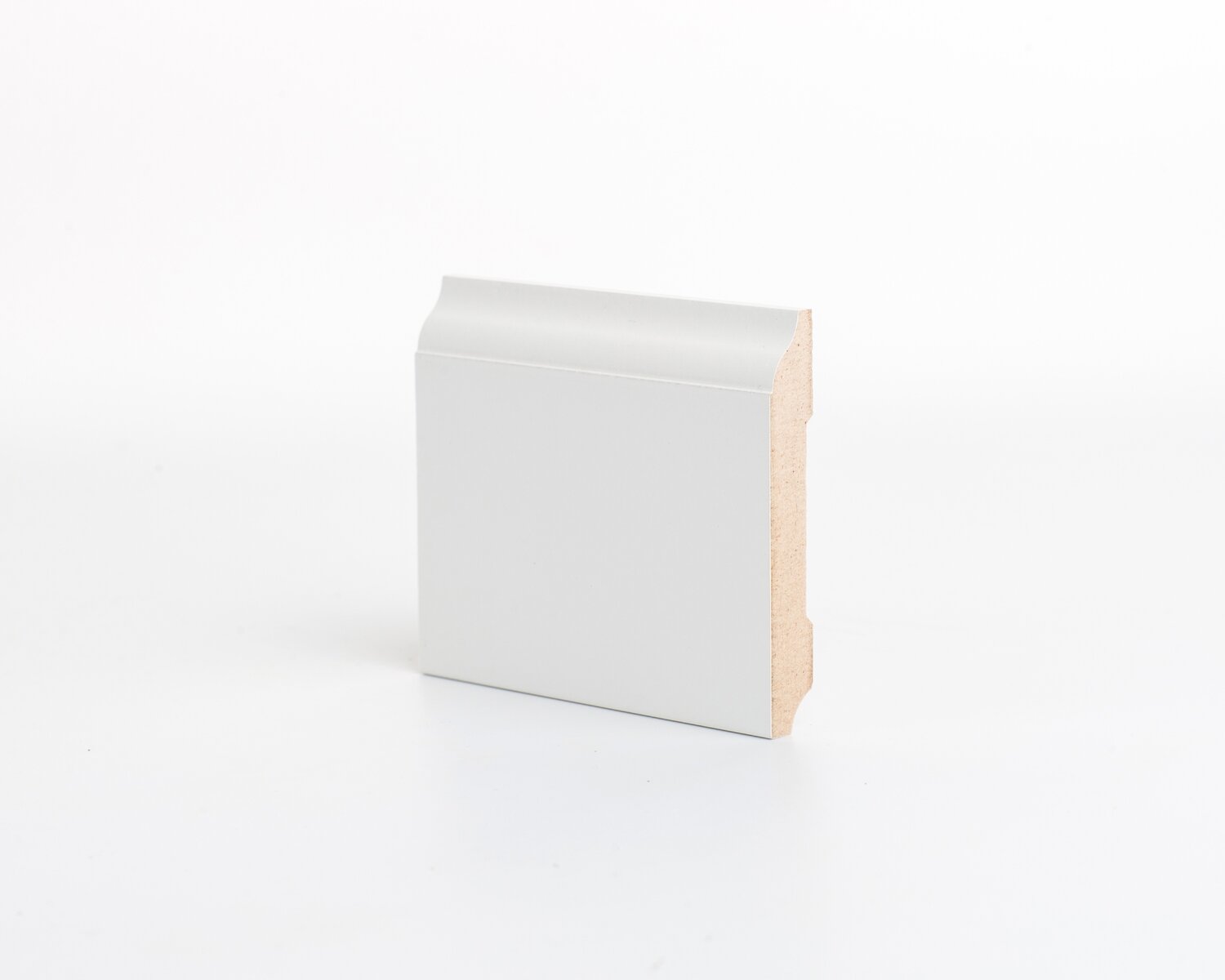 Плинтус МДФ под покраску Ликорн Р 18.133.12 2070×133×12 Плинтус МДФ под покраску Ликорн Р 18.133.12 2070×133×12