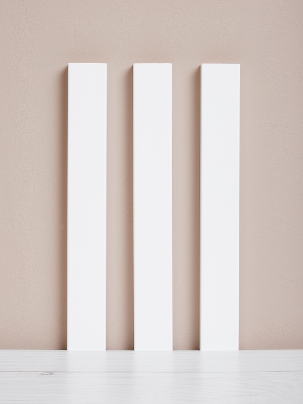 Рейка декоративная Ликорн белая 2800×40×16
