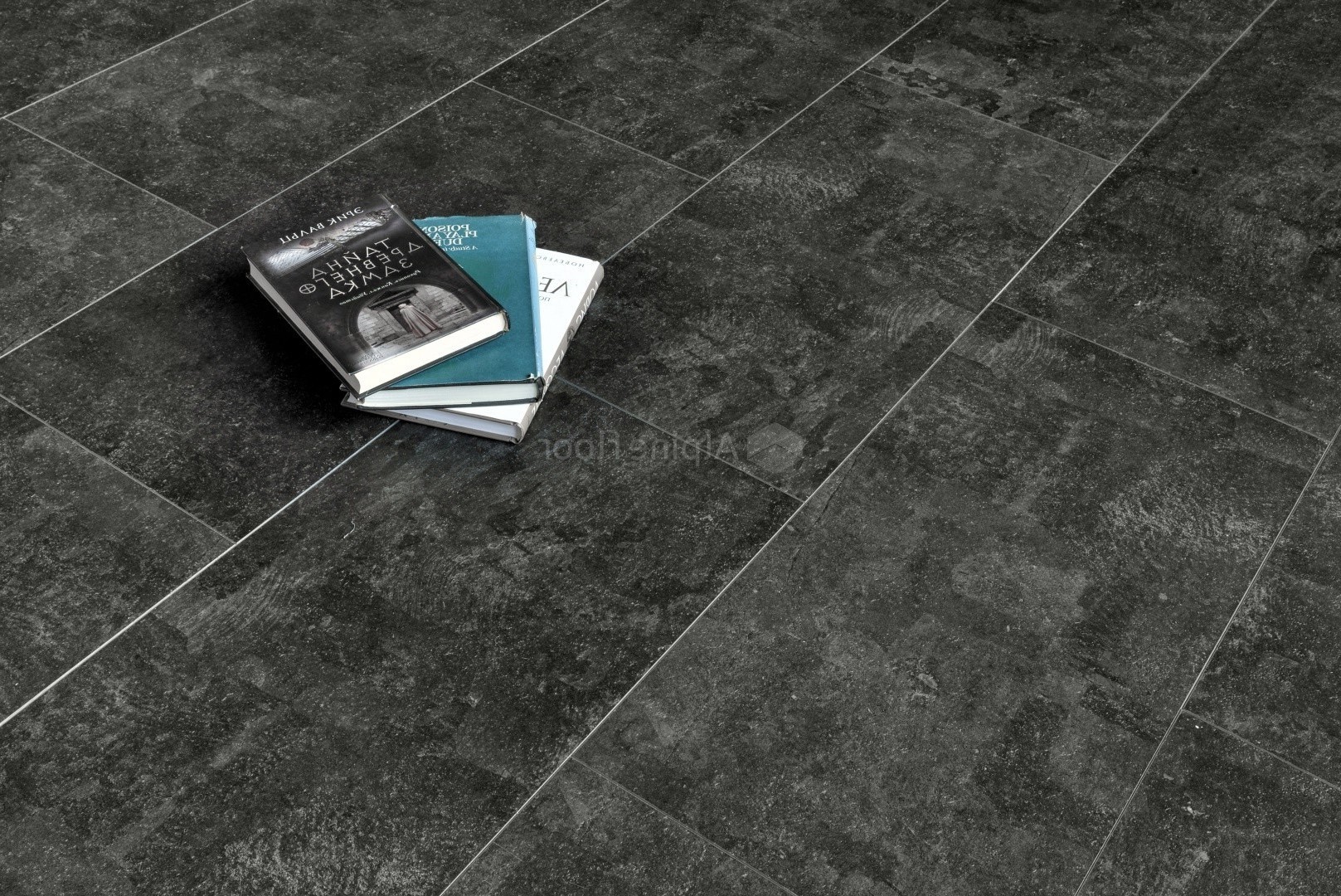 Кварцвиниловый SPC ламинат Alpine Floor Stone Mineral Core Ларнака ECO 4-11 609,6×304,8×4 фото в интерьере
