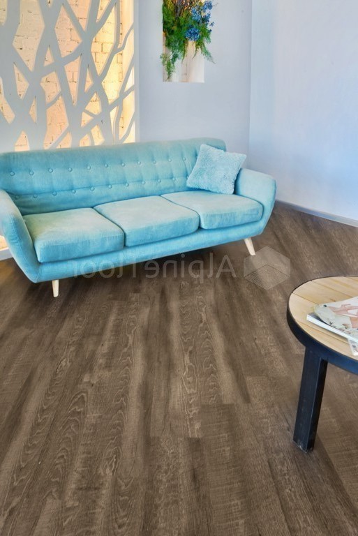 Кварцвиниловая плитка Alpine Floor клеевая Ultra Дуб Рустикальный ECO 5-8 1219,2×184,15×2 фото в интерьере