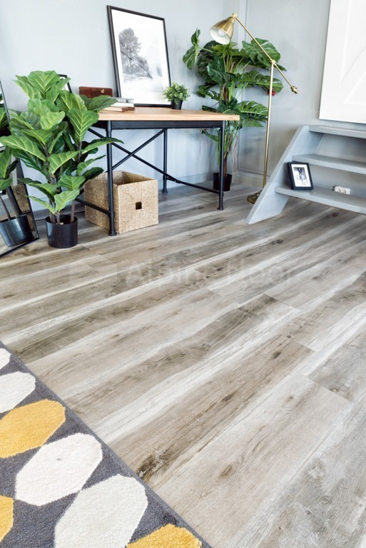 Кварцвиниловая плитка Alpine Floor клеевая Ultra Дуб Лесной ECO 5-18 1219,2×184,15×2 фото в интерьере