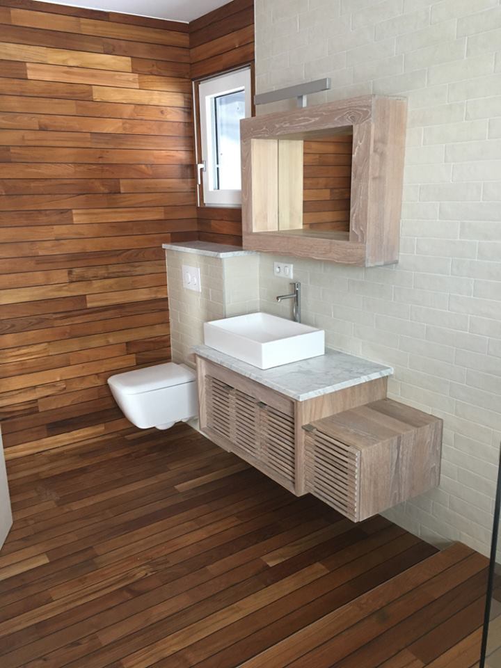 Паркет для влажных помещений Navylam+ тик 300 – 1200×88×9 фото в интерьере Паркет для влажных помещений Navylam+ тик 300 – 1200×88×9 фото в интерьере