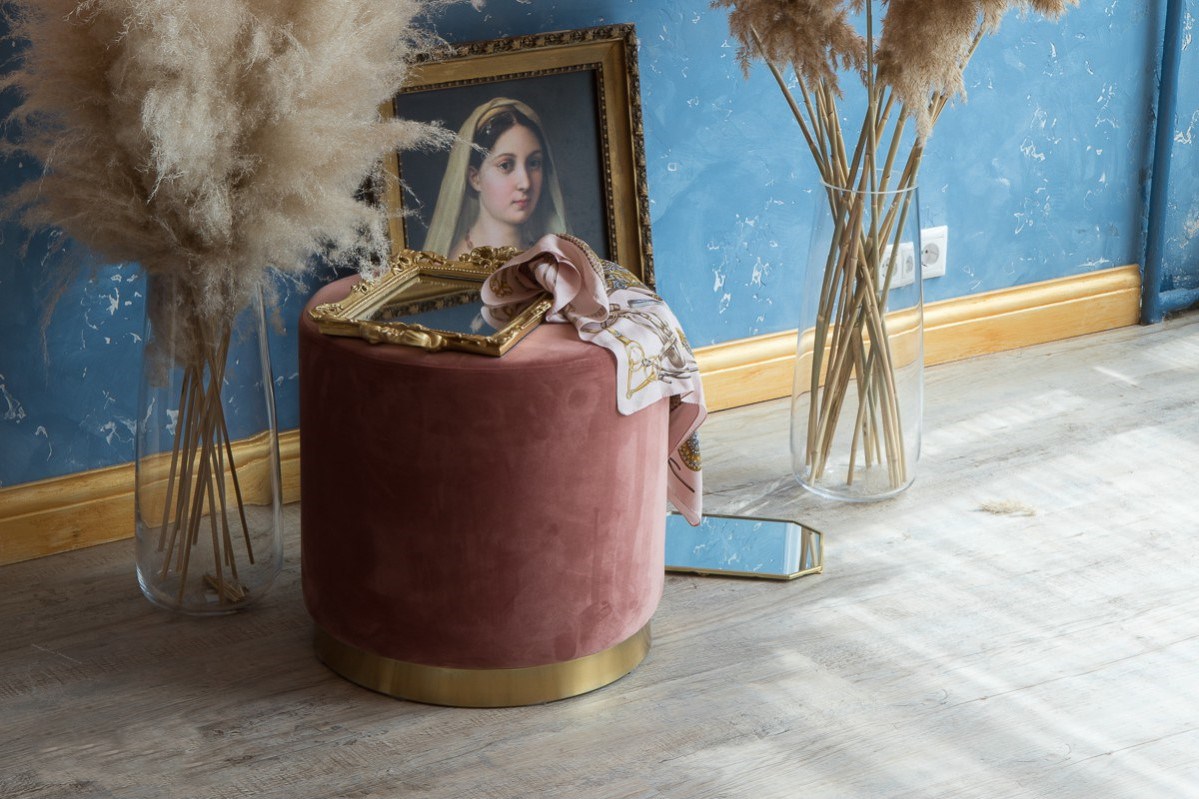 Кварцвиниловая плитка Vinilam замковая Click Дуб Росток 66777 1220×181×3,7 фото в интерьере