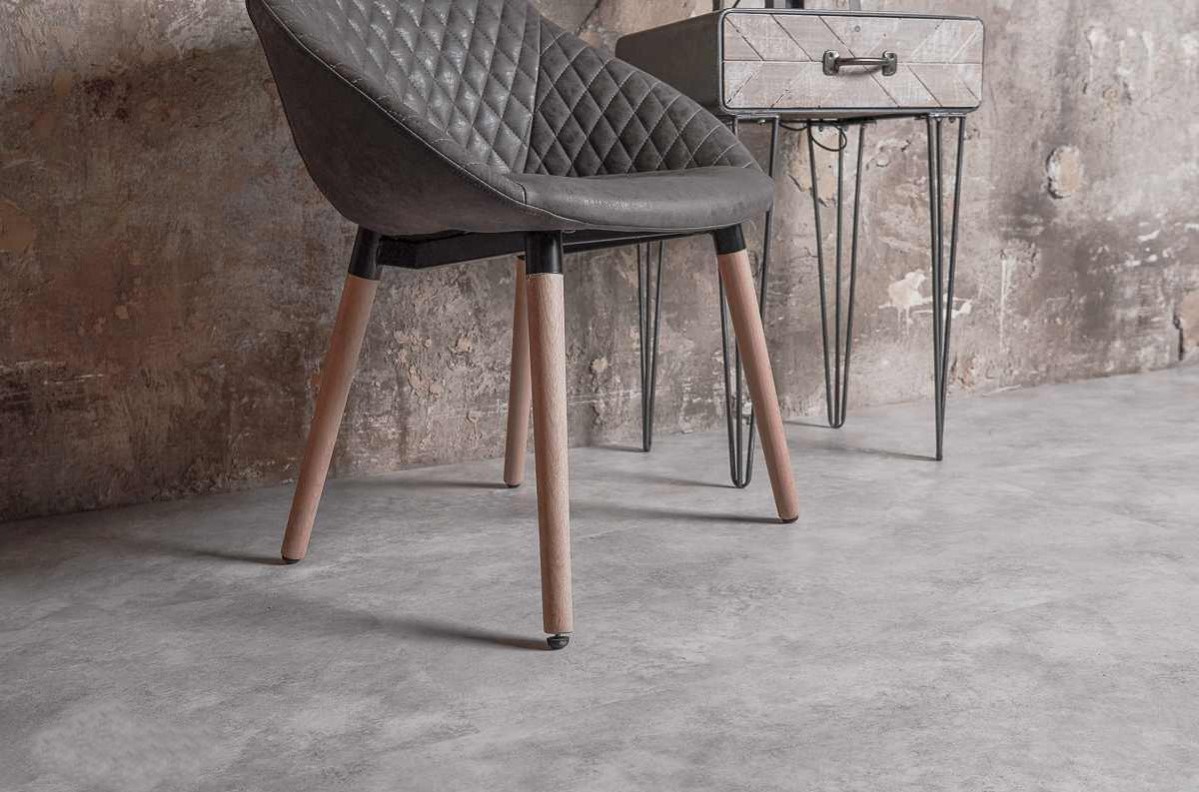 Кварцвиниловая плитка Vinilam клеевая Ceramo Stone Glue Бетон 61606 950×480×2,5 фото в интерьере