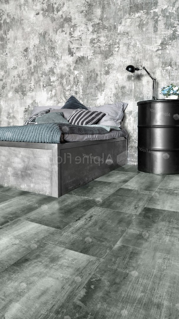 Кварцвиниловая плитка Alpine Floor клеевая Light Stone Корноулл ECO 15-1 608×303×2,5 фото в интерьере