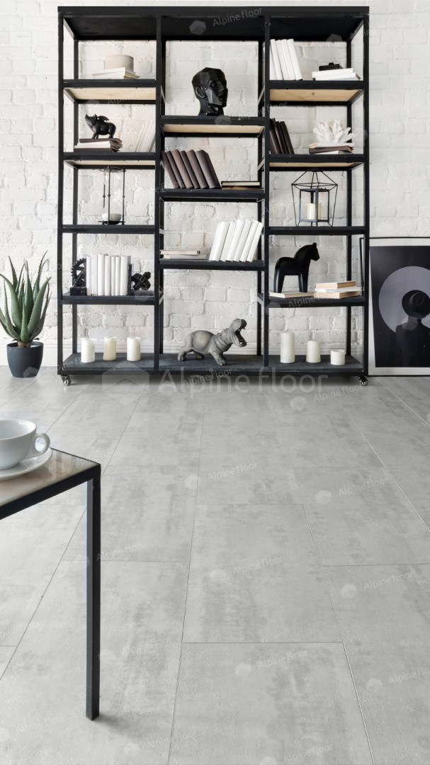 Кварцвиниловая плитка Alpine Floor клеевая Light Stone Самерсет ECO 15-6 608×303×2,5 фото в интерьере