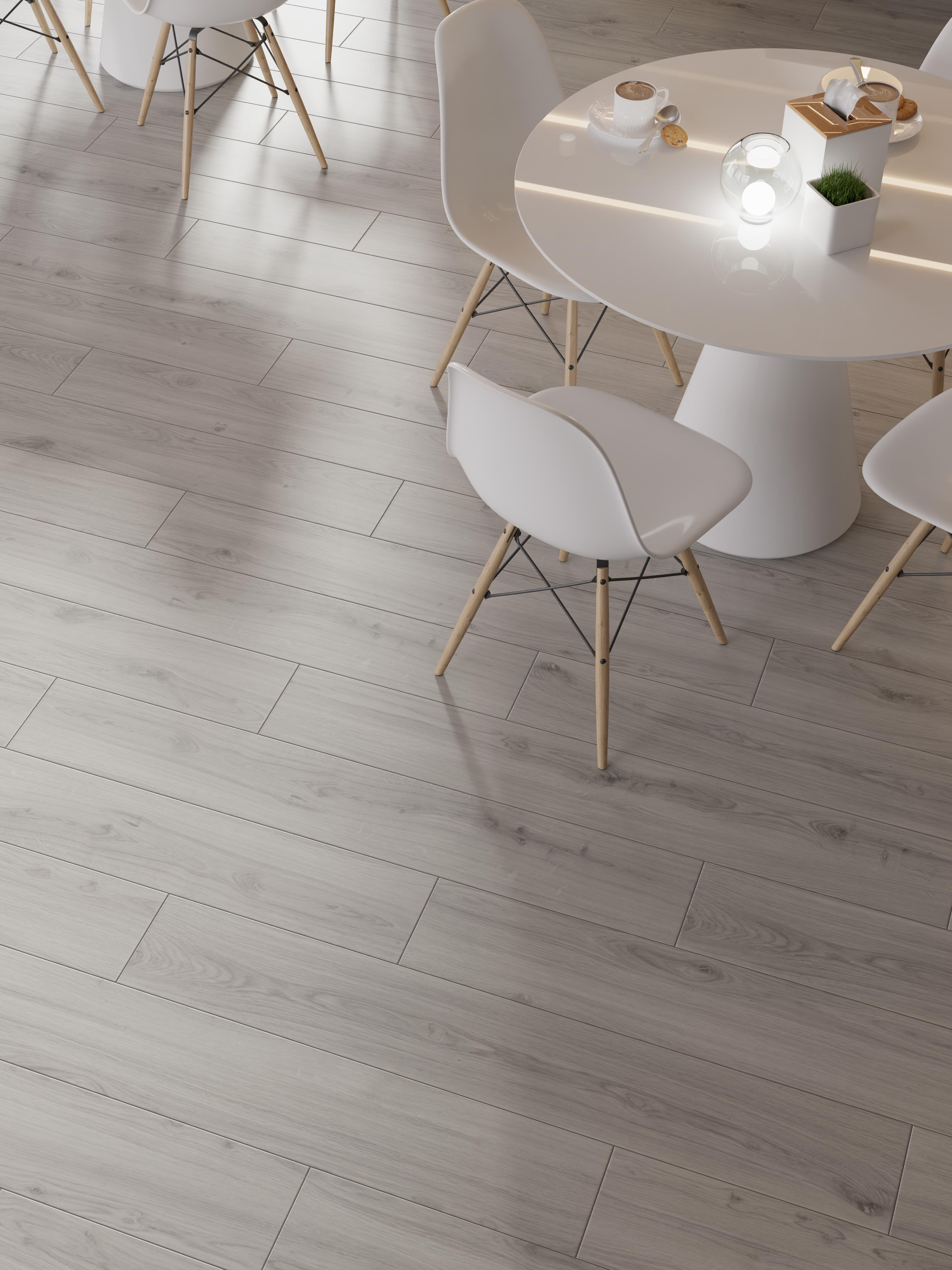 Ламинат Egger Pro Classic 8/33 Aqua+ Дуб Метико бежевый EPL216 1292×193×8 фото в интерьере