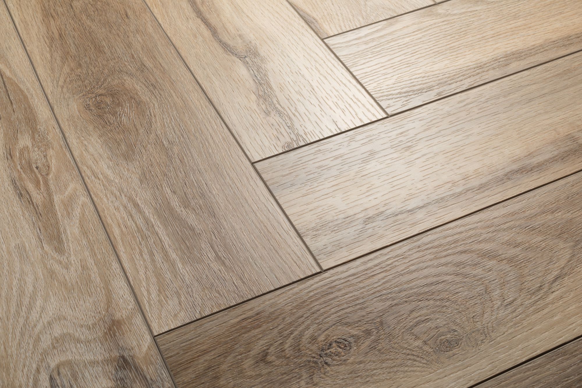 Кварцвиниловая плитка Aquafloor клеевая Parquet Glue AF2505PG венгерская елка 610×122×2,5