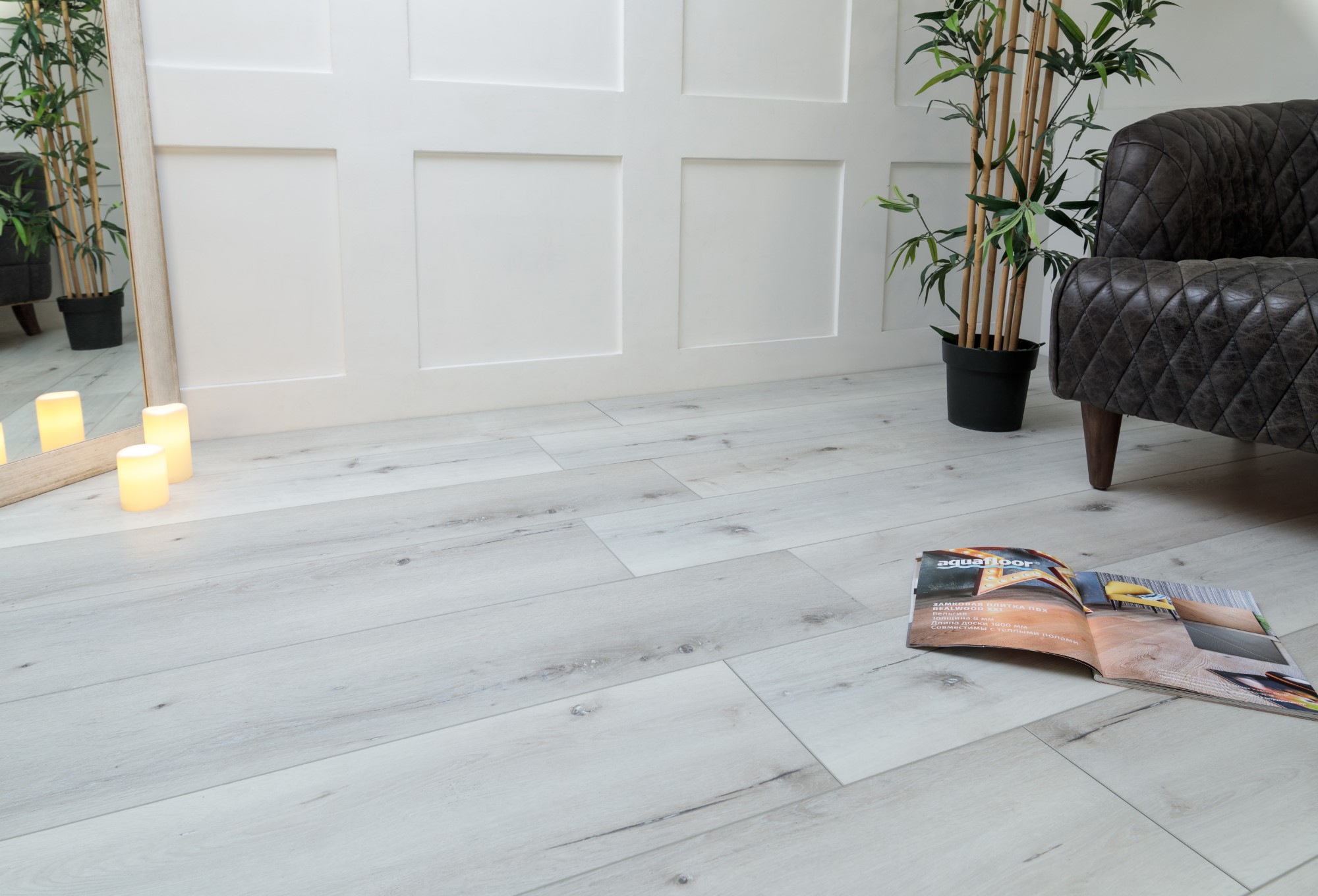 Кварцвиниловая плитка Aquafloor клеевая RealWood XL Glue AF8006XL 1524×228×2,5 фото в интерьере