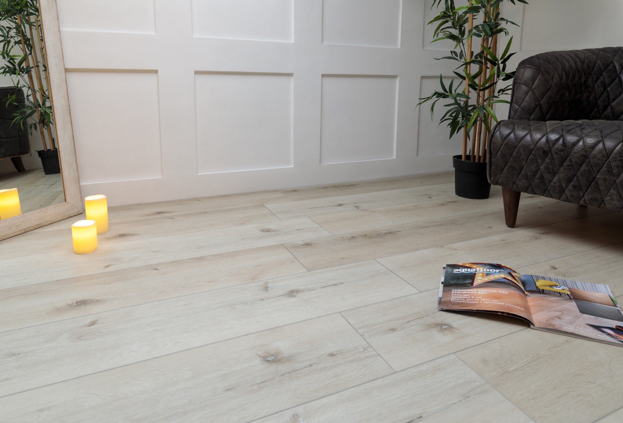 Кварцвиниловая плитка Aquafloor клеевая RealWood XL Glue AF8007XL 1524×228×2,5 фото в интерьере