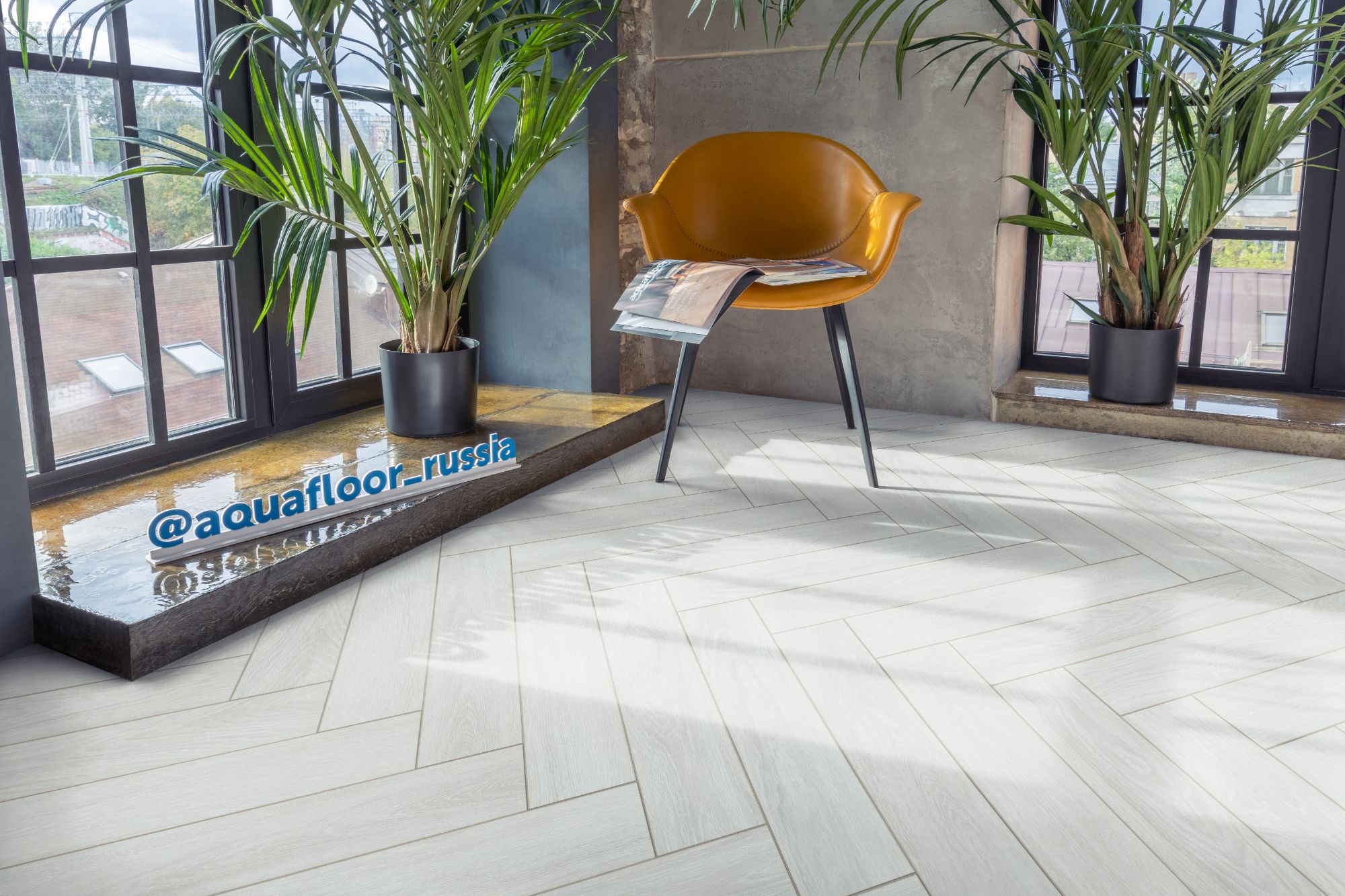 Кварцвиниловый SPC ламинат Aquafloor Space Parquet Light AF4511PQL венгерская елка 610×122×4,5 фото в интерьере