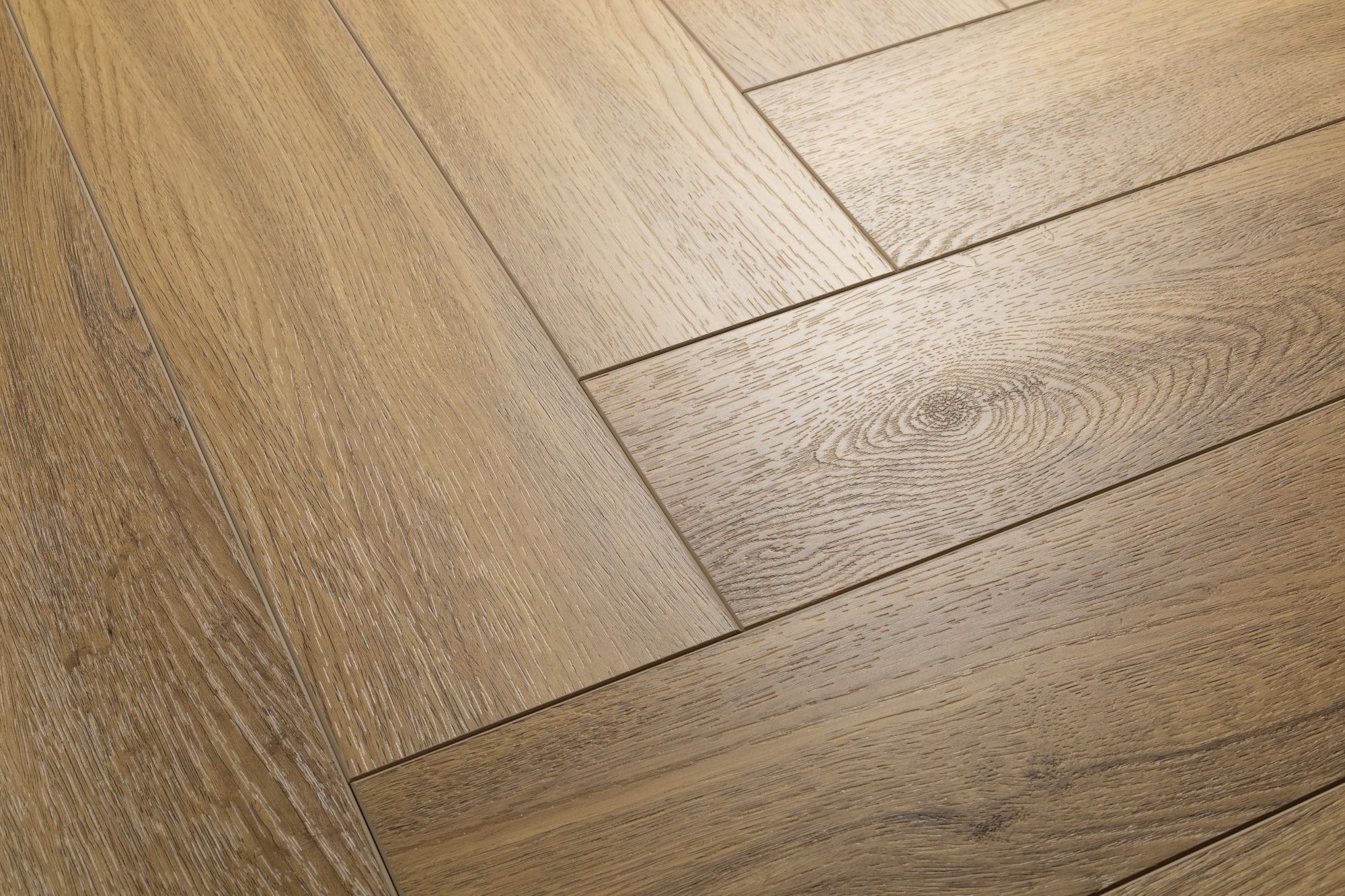 Кварцвиниловый SPC ламинат Aquafloor Space Parquet Light AF4515PQL венгерская елка 610×122×4,5