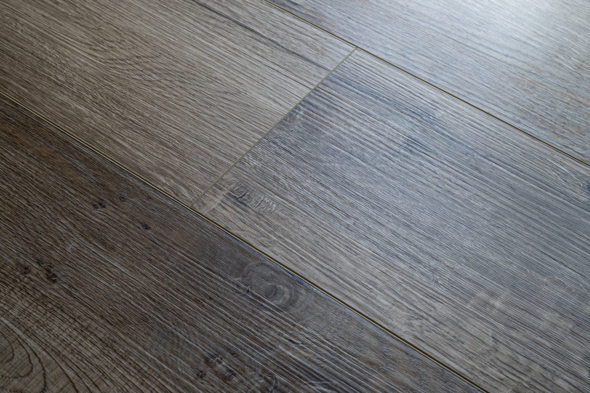 Кварцвиниловый SPC ламинат Damy Floor Family Дуб Изысканный JC8271-7 1220×180×4