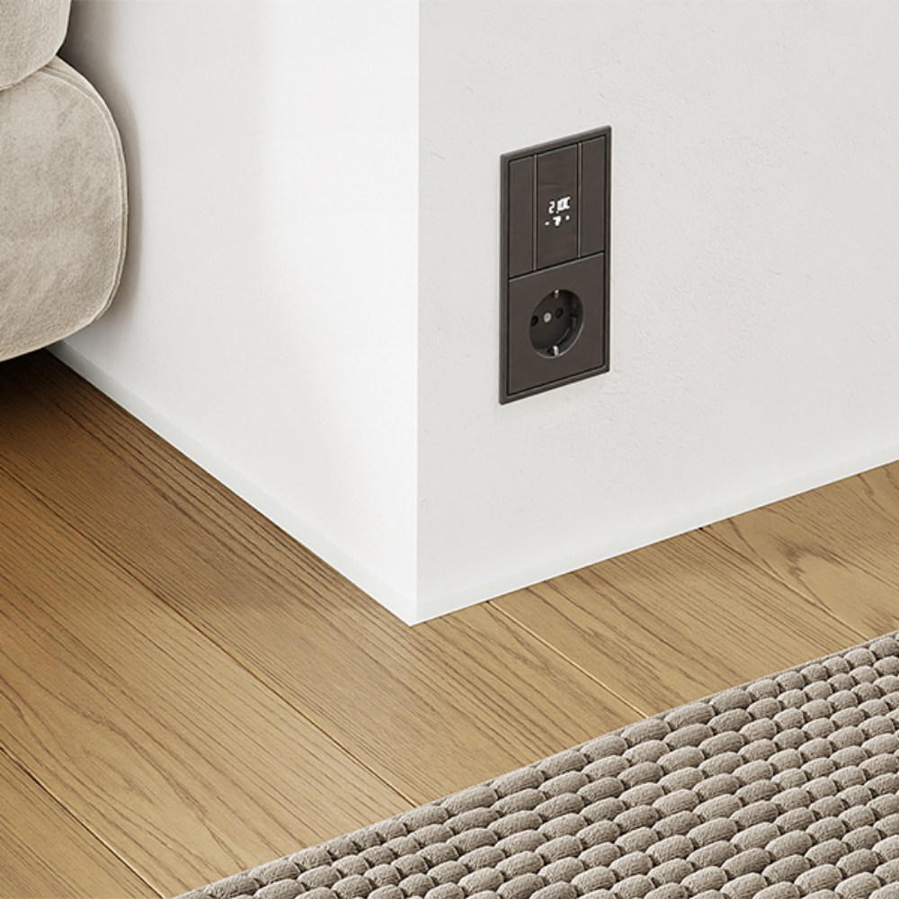 Микроплинтус алюминиевый Modern Decor RAL 9016 Белый муар 17-99-04 2500×16×6 Микроплинтус алюминиевый Modern Decor RAL 9016 Белый муар 17-99-04 2500×16×6