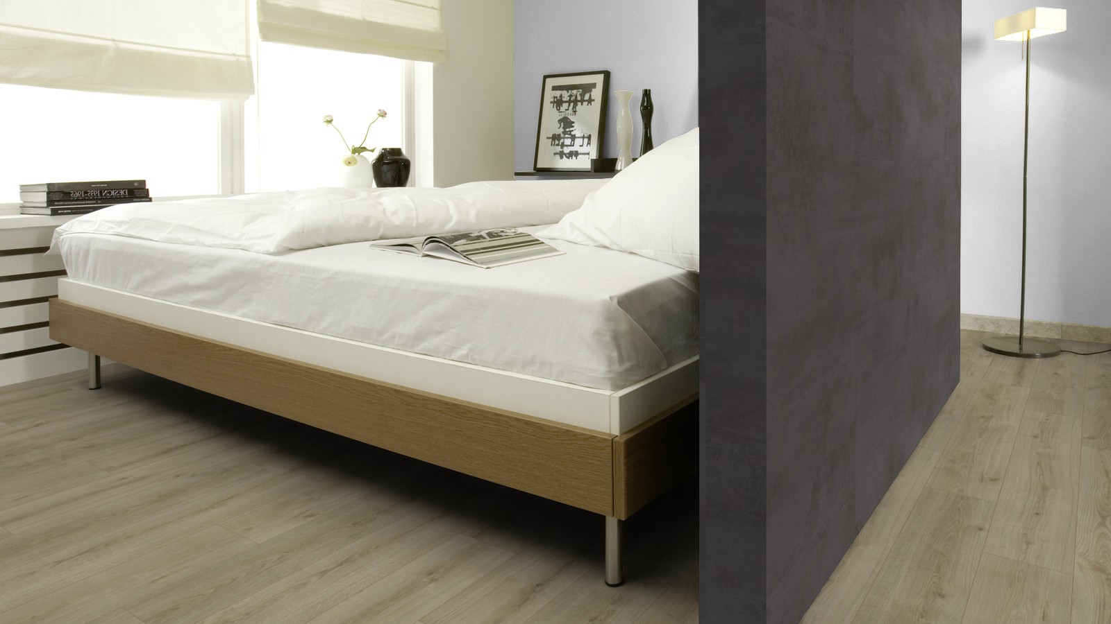 Ламинат Kaindl Natural Touch Стандартная доска Дуб Классик К4420 RI 1383×193×8 фото в интерьере Ламинат Kaindl Natural Touch Стандартная доска Дуб Классик К4420 RI 1383×193×8 фото в интерьере