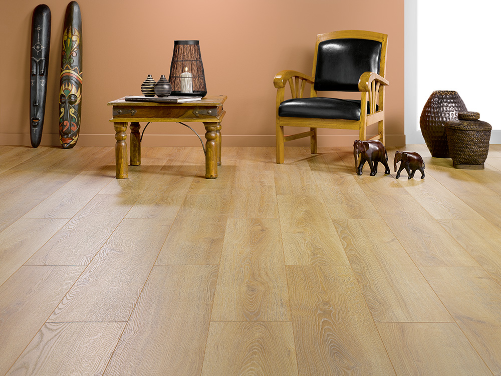 Ламинат Homflor Patio Adams 514 1286×192×8 фото в интерьере