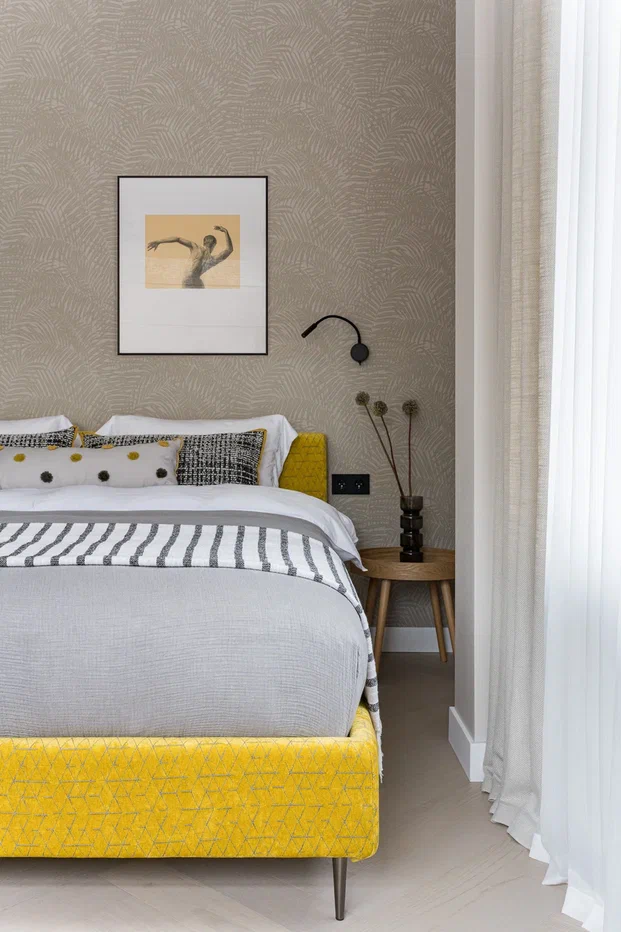 Композитная паркетная доска Quartz Parquet Штучный паркет Дуб Песочный 44-408 венгерская елка 400×100×5 фото в интерьере Композитная паркетная доска Quartz Parquet Штучный паркет Дуб Песочный 44-408 венгерская елка 400×100×5 фото в интерьере