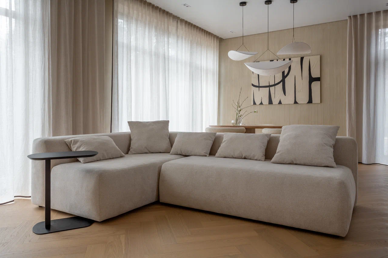 Композитная паркетная доска Quartz Parquet Штучный паркет Дуб Шампань 44-414 венгерская елка 400×100×5 фото в интерьере Композитная паркетная доска Quartz Parquet Штучный паркет Дуб Шампань 44-414 венгерская елка 400×100×5 фото в интерьере