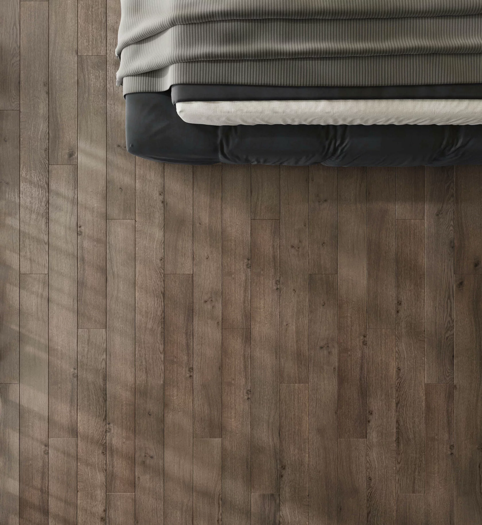 Ламинат AlixFloor Natural Line Дуб Кантри темный ALX827 1261×133×12 фото в интерьере