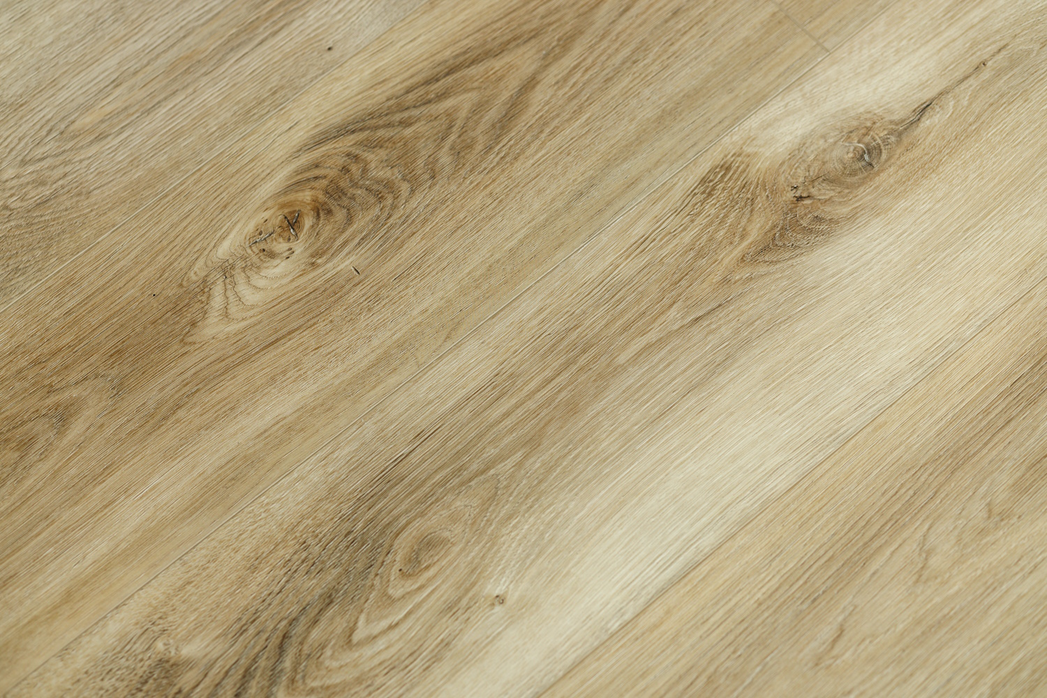 Кварцвиниловая плитка Art East клеевая Art Tile Premium Дуб Монца 153-2 ATP 1219,2×184,15×2,5 Кварцвиниловая плитка Art East клеевая Art Tile Premium Дуб Монца 153-2 ATP 1219,2×184,15×2,5