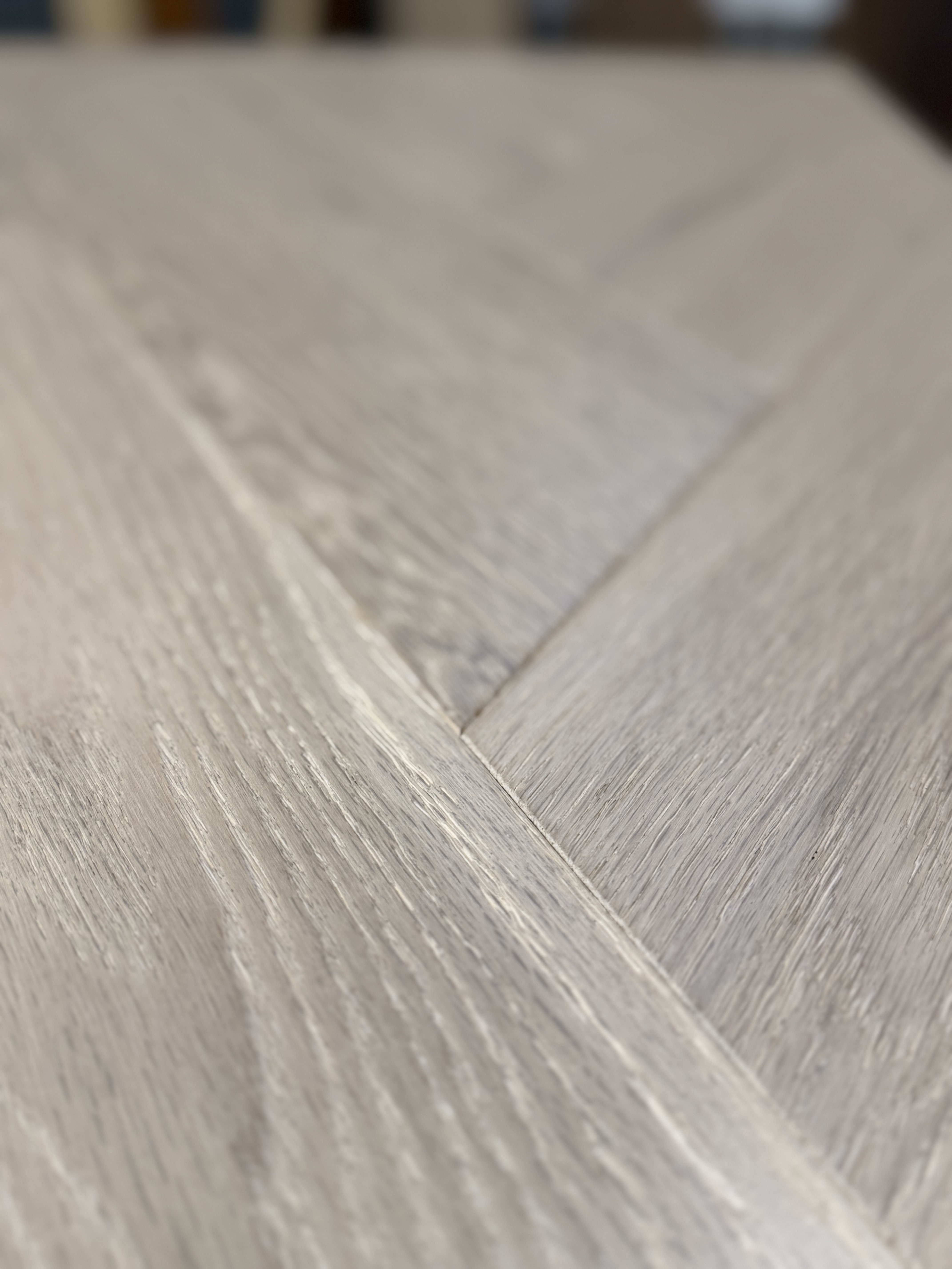 Инженерная доска HM Flooring Дуб Diamond Ginestra прайм итальянская елка 530×150×14 Инженерная доска HM Flooring Дуб Diamond Ginestra прайм итальянская елка 530×150×14