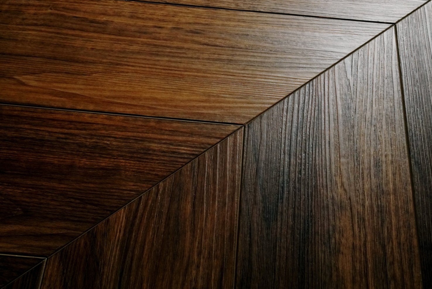 Кварцвиниловая плитка Damy Floor клеевая Chevron LVT Монсоро DF09-Ch-LVT французская елка 600×127×2,5