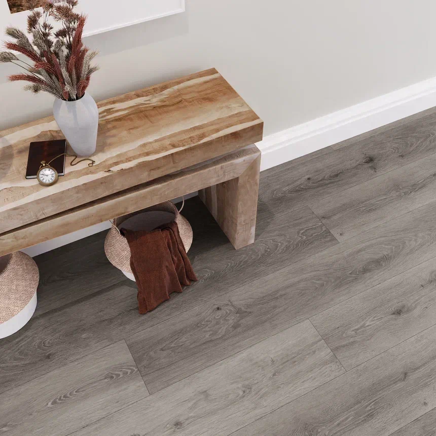 Кварцвиниловая плитка Invictus клеевая Maximus Plank Silk Oak Shade 1500×228×2,5 фото в интерьере