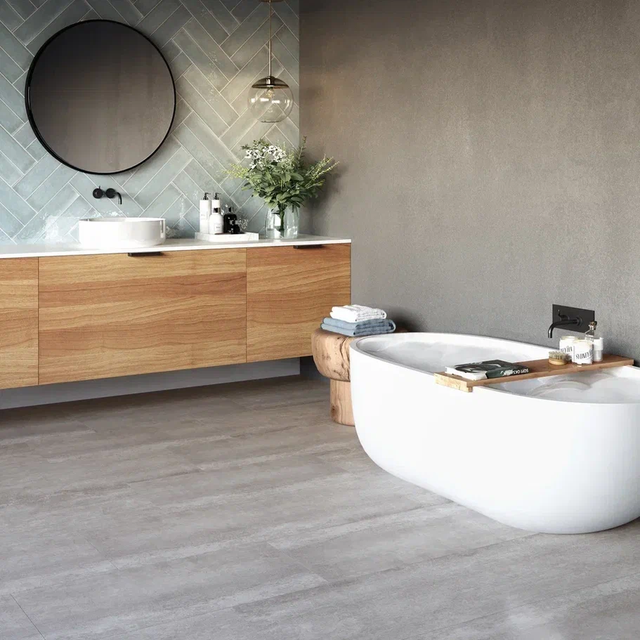 Кварцвиниловый SPC ламинат Invictus Primus Tile Manhattan Sky 907×450×4 фото в интерьере
