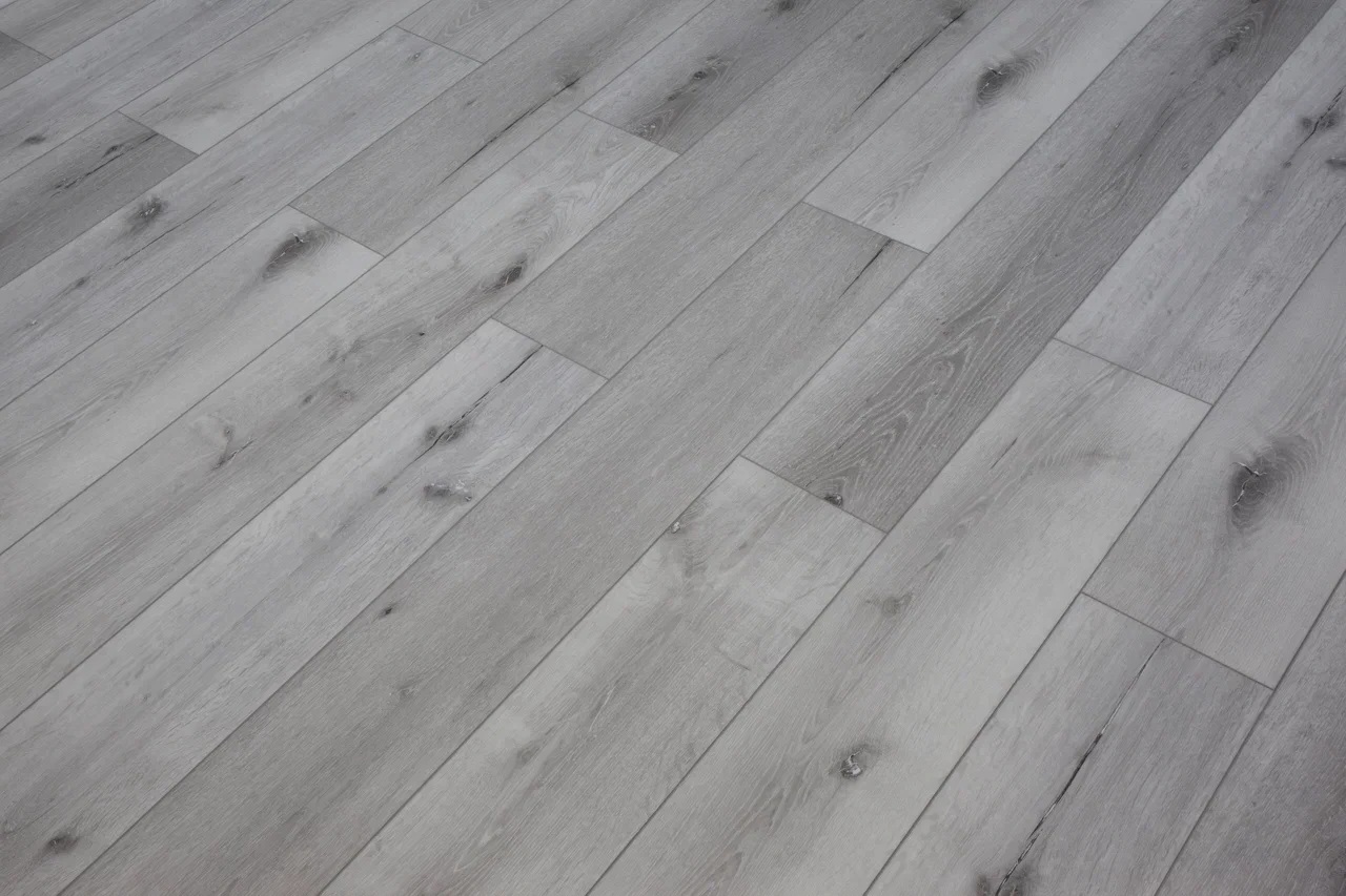 Кварцвиниловая плитка Damy Floor клеевая Family LVT Дуб Классический Серый T7020-2-LVT 1227×187×2,5