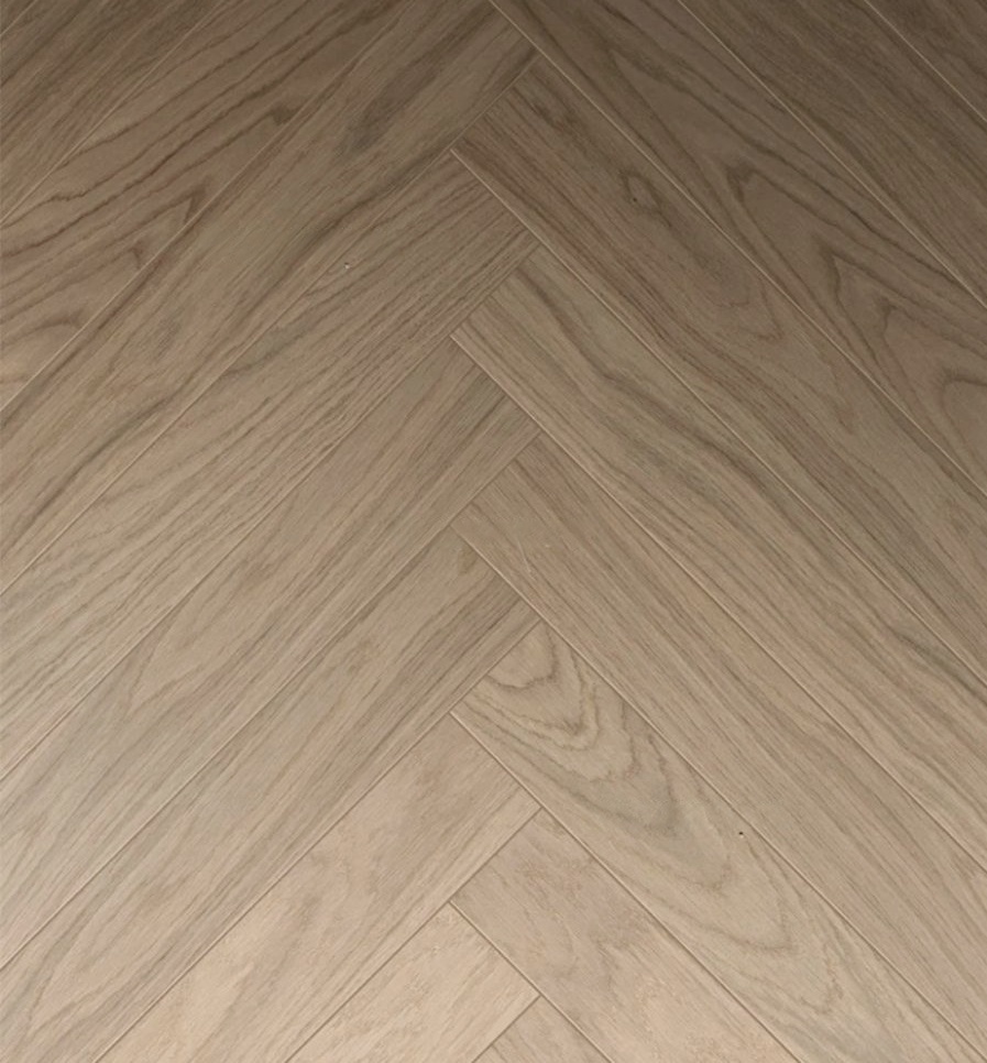 Инженерная доска Greenline Техно Дуб Муссон 623 натур венгерская елка 630×122×12