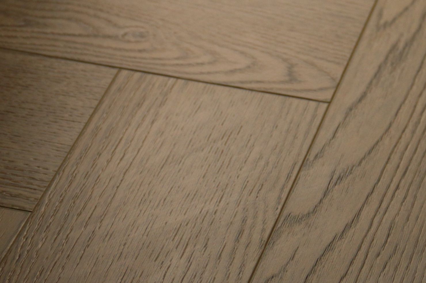 Кварцвиниловый SPC ламинат Damy Floor London Ноттингем 0030-6L венгерская елка 615×123×4,2