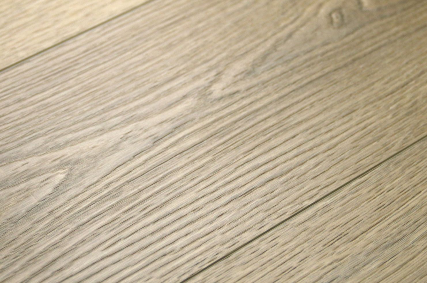Кварцвиниловый SPC ламинат Damy Floor Family Дуб Кавказский 9531-2A 1220×180×4,2