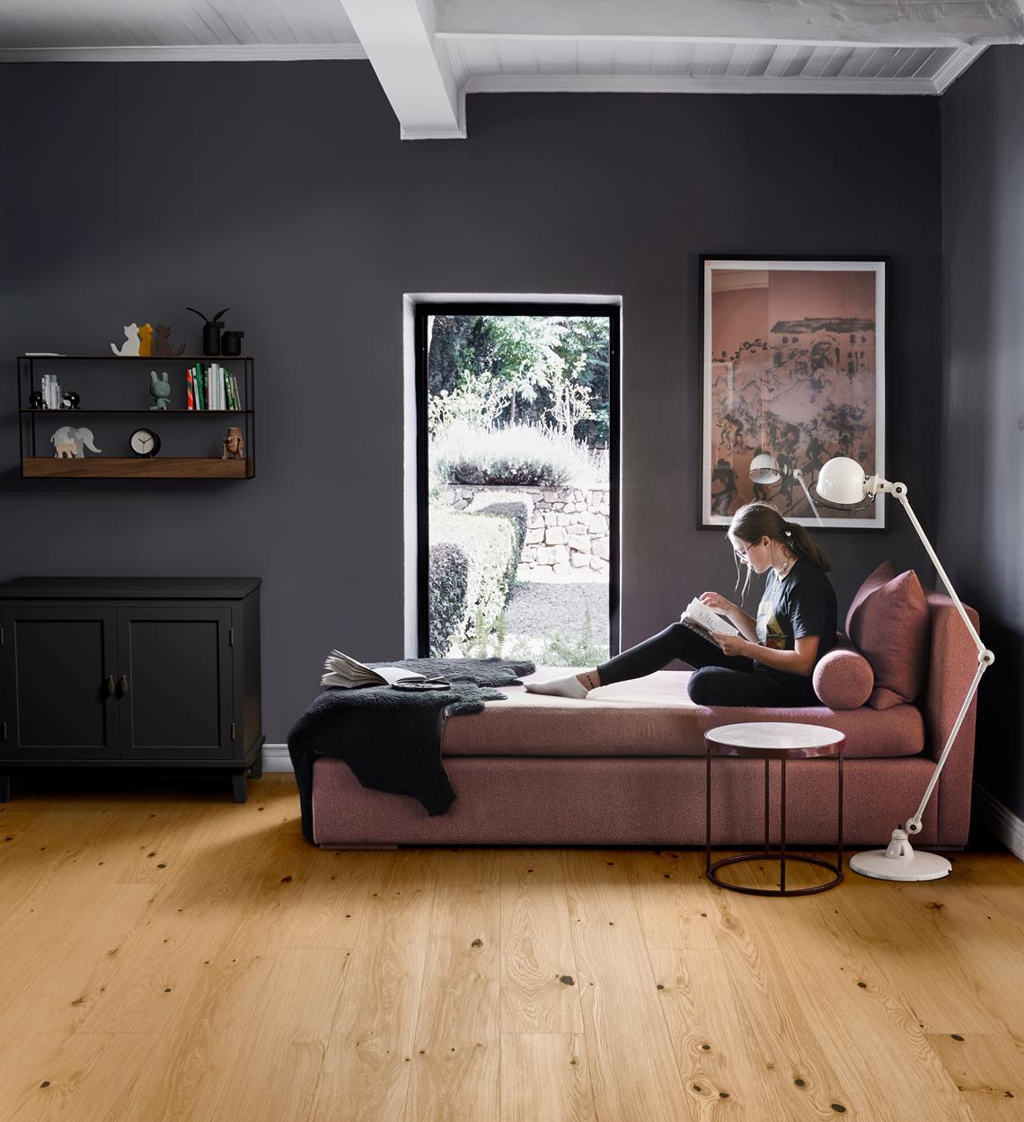 Паркетная доска Kahrs Life Authentic Дуб Fennel LTCLRW4015-193 Dynamic 1980×193×10 фото в интерьере