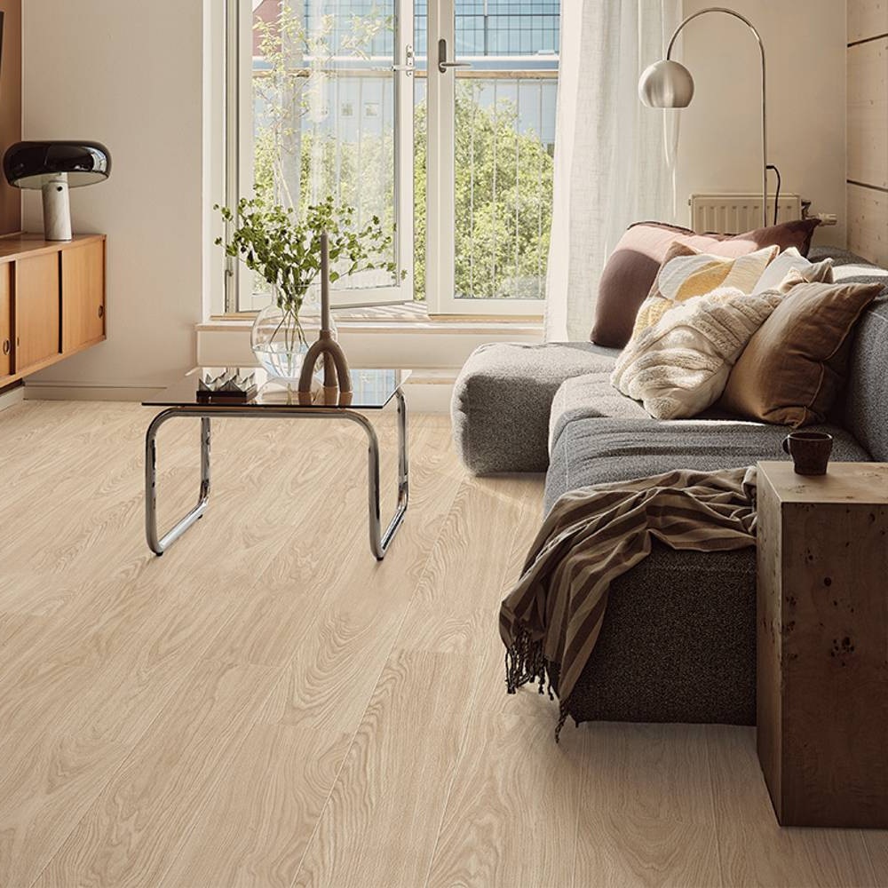 Ламинат Pergo Skara Pro 12 Дуб Канатный L1250-08619 1380×190×12 фото в интерьере
