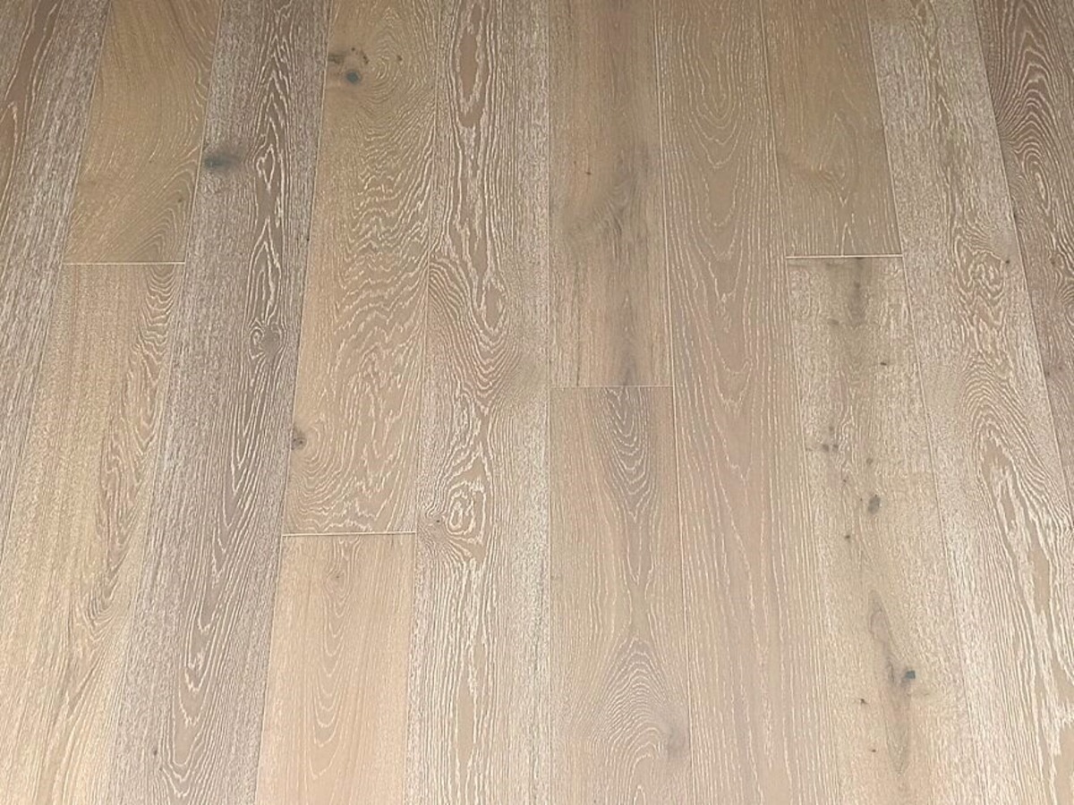 Инженерная доска Wood Bee Дуб Крема Crema ABCD 650-1900×190×14 Инженерная доска Wood Bee Дуб Крема Crema ABCD 650-1900×190×14