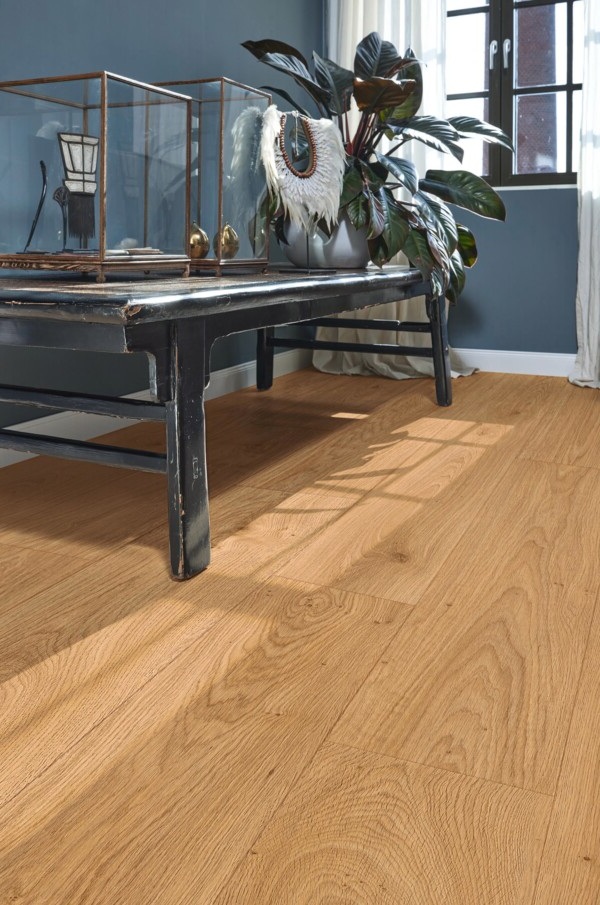 Ламинат Meister LD 250 Дуб Хани Ривербенк Honey riverbank oak 600002-1288244-07127 1288×244×10 фото в интерьере Ламинат Meister LD 250 Дуб Хани Ривербенк Honey riverbank oak 600002-1288244-07127 1288×244×10 фото в интерьере