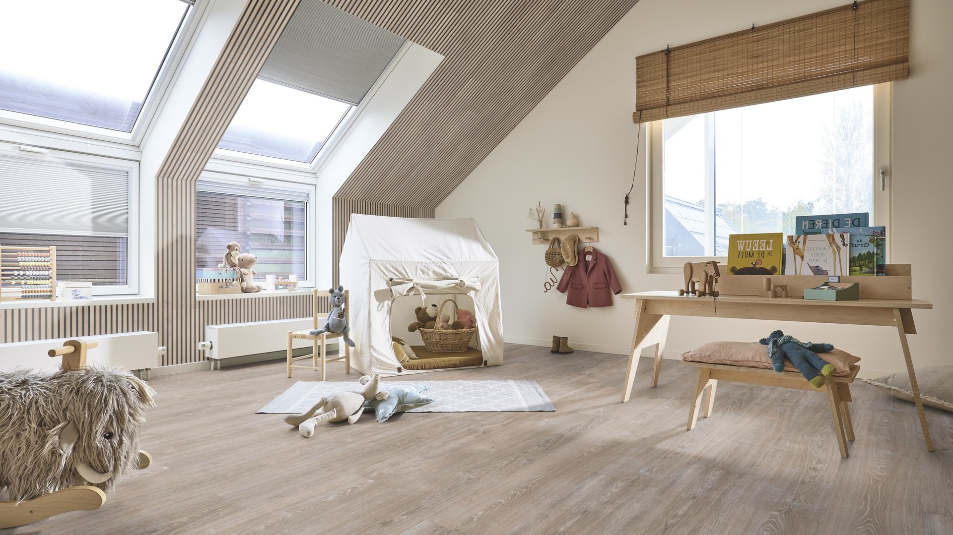 Ламинат Meister LL 250 Дуб Вайт грей White grey oak 600009-2052248-06277 2052×248×10 фото в интерьере Ламинат Meister LL 250 Дуб Вайт грей White grey oak 600009-2052248-06277 2052×248×10 фото в интерьере