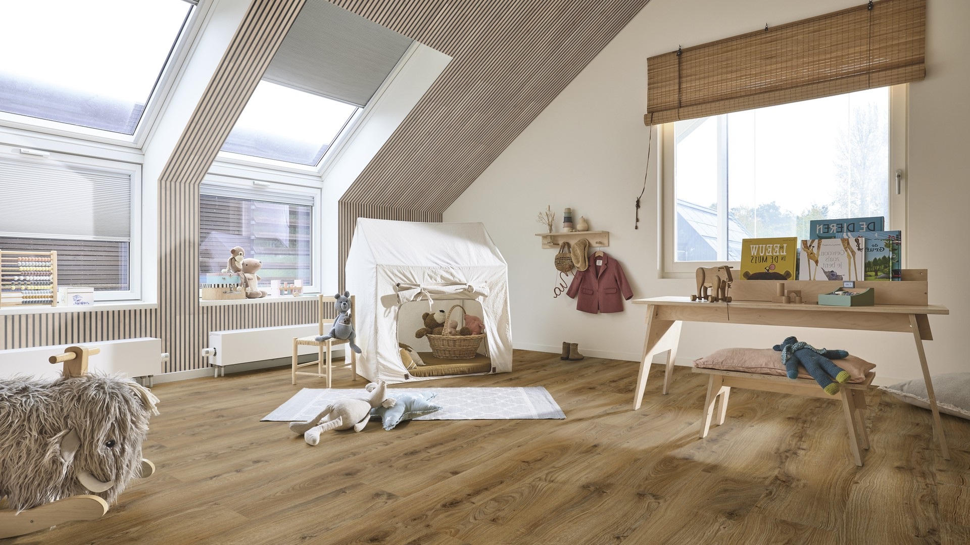 Ламинат Meister LL 250 Дуб Натмег касл Nutmeg castle oak 600009-2052248-07130 2052×248×10 фото в интерьере Ламинат Meister LL 250 Дуб Натмег касл Nutmeg castle oak 600009-2052248-07130 2052×248×10 фото в интерьере