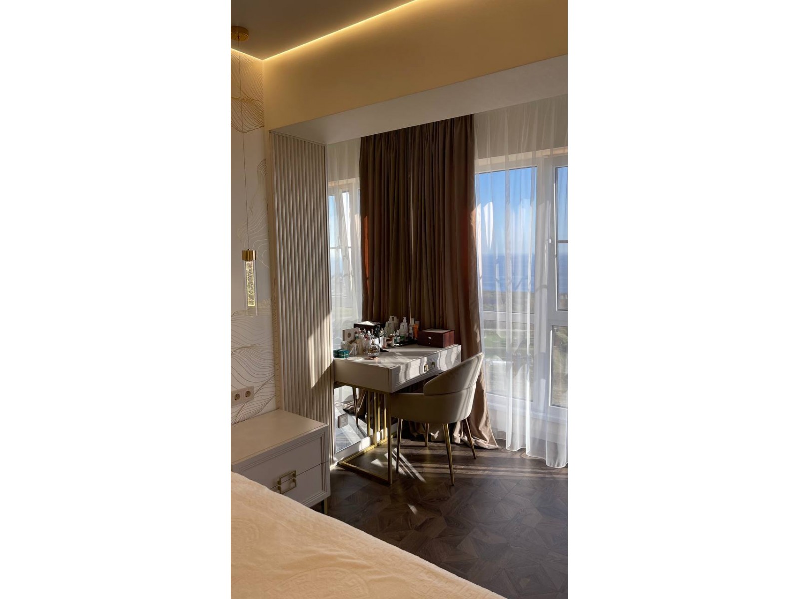 Стеновая панель Hiwood LV140 BR432 2700×120×12 фото в интерьере