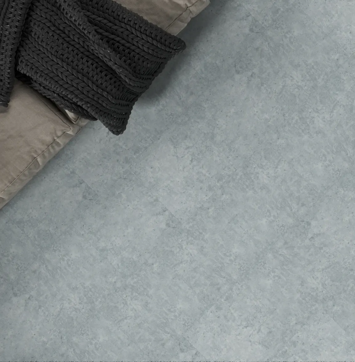 Кварцвиниловая плитка FineFlex клеевая FX-Stone Актуру FX 203 F 400×400×2,2 фото в интерьере