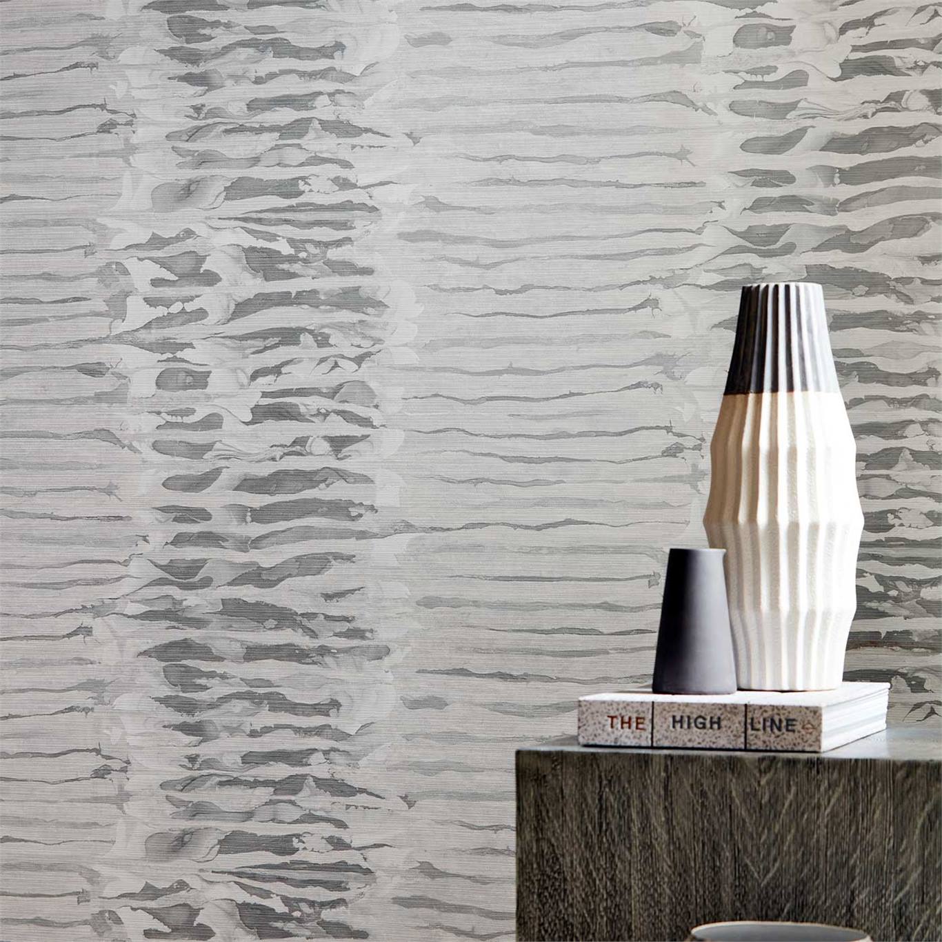 Обои Anthology 07 Ripple Stripe EANW112577 фото в интерьере Обои Anthology 07 Ripple Stripe EANW112577 фото в интерьере