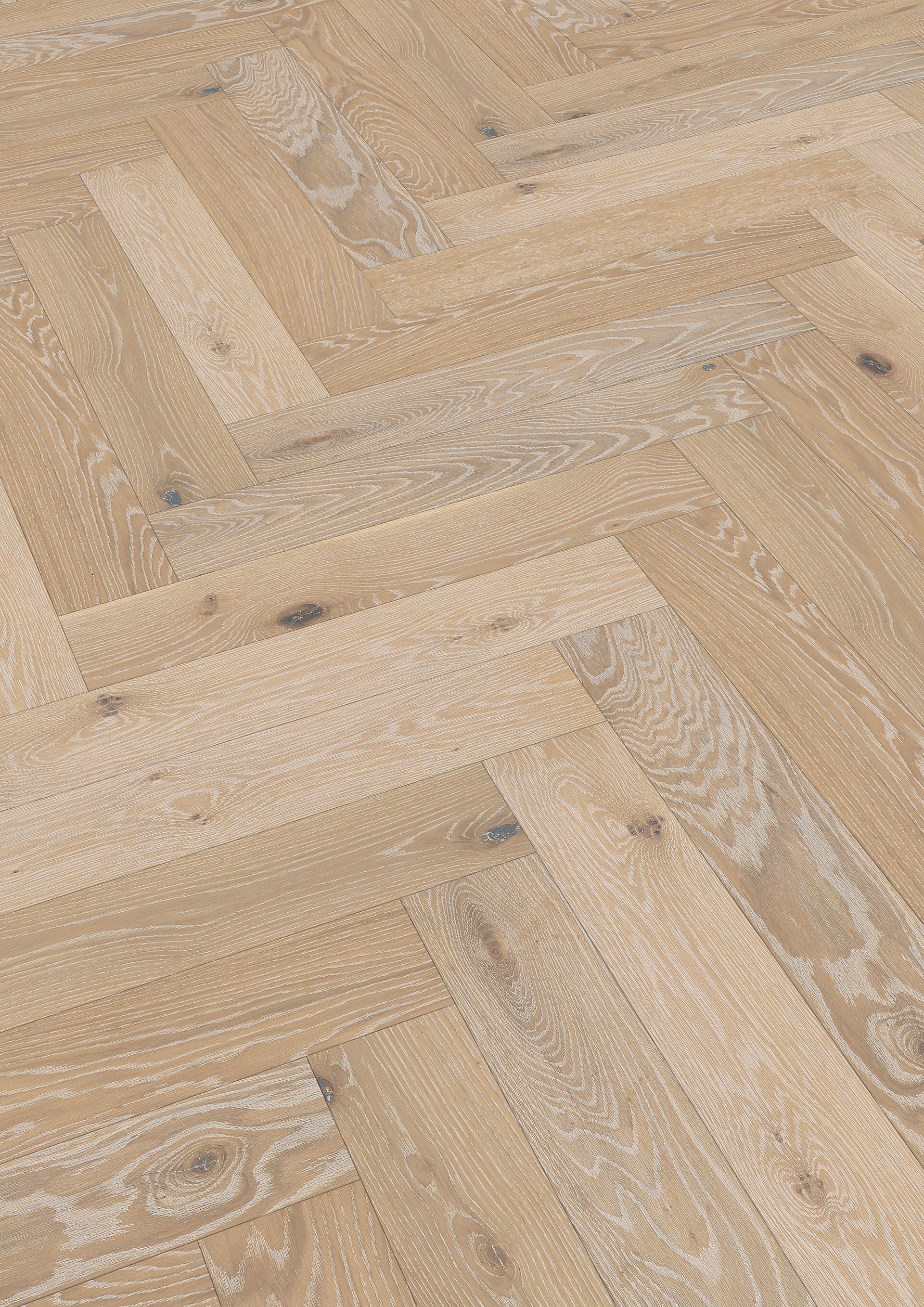 Паркетная доска Meister PS 500 Residence Дуб витал Белёный 8804 елка 710×142×13 Паркетная доска Meister PS 500 Residence Дуб витал Белёный 8804 елка 710×142×13