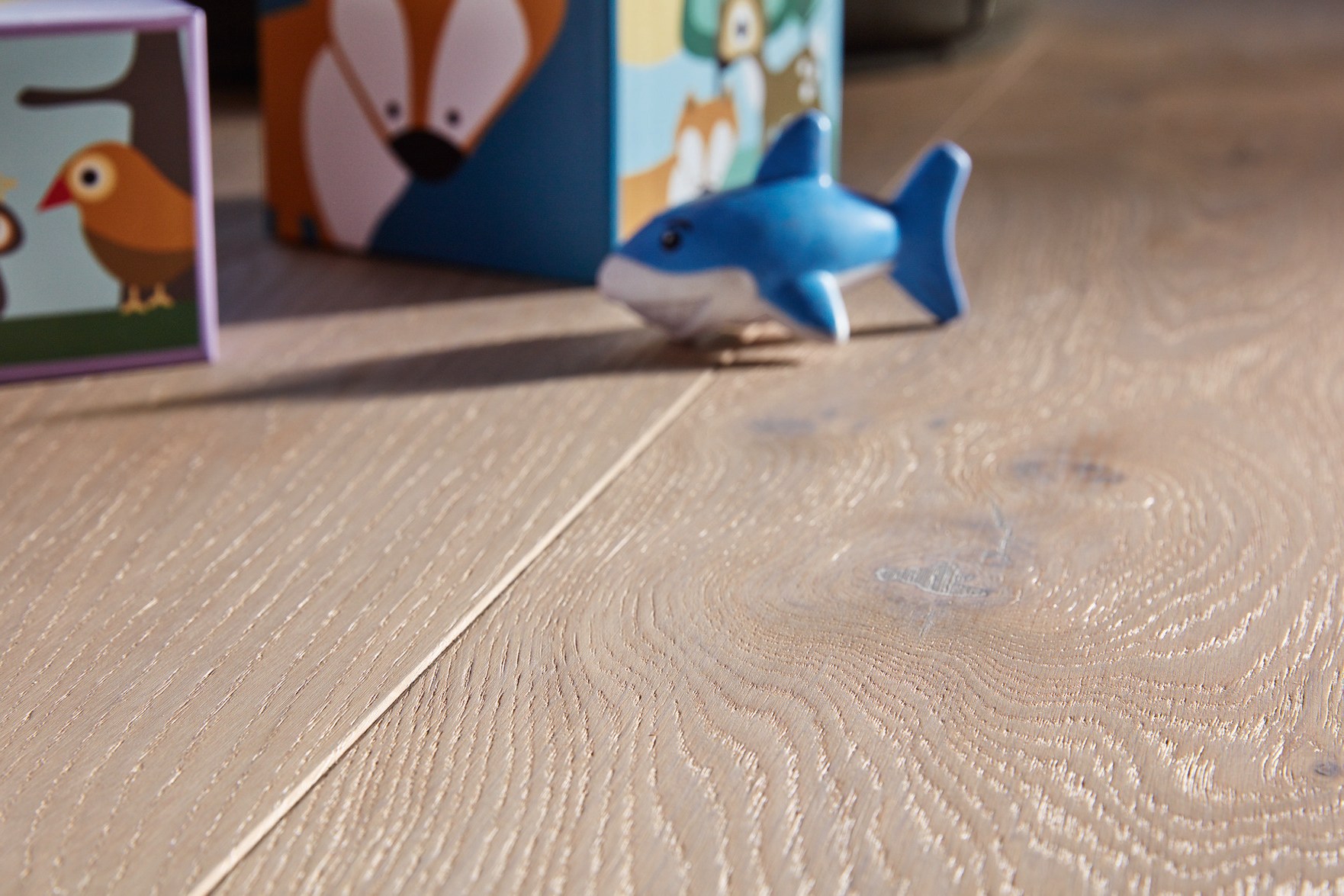 Паркетная доска Meister PD 200 Classic Дуб рустик Беленый 8489 2200×180×13 фото в интерьере Паркетная доска Meister PD 200 Classic Дуб рустик Беленый 8489 2200×180×13 фото в интерьере